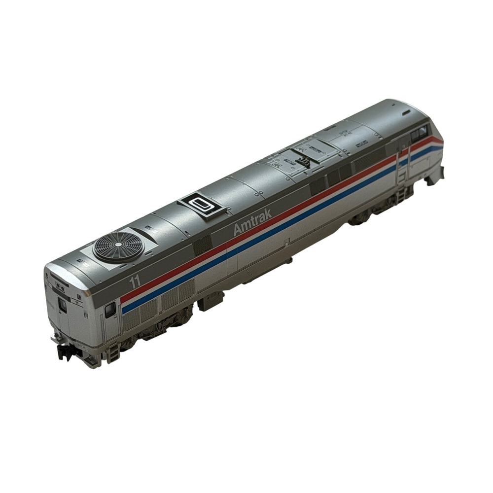 N Scale KATO 176-6001 AMTK Amtrak Railroad Phase III GE P42 Genesis Diesel #11 - Picture 3 of 6